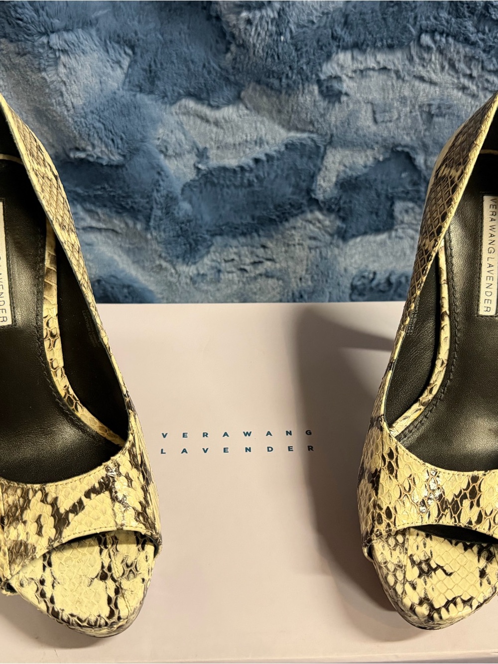 Vera Wang Lavender lable Snake-Print Peep-Toe heals